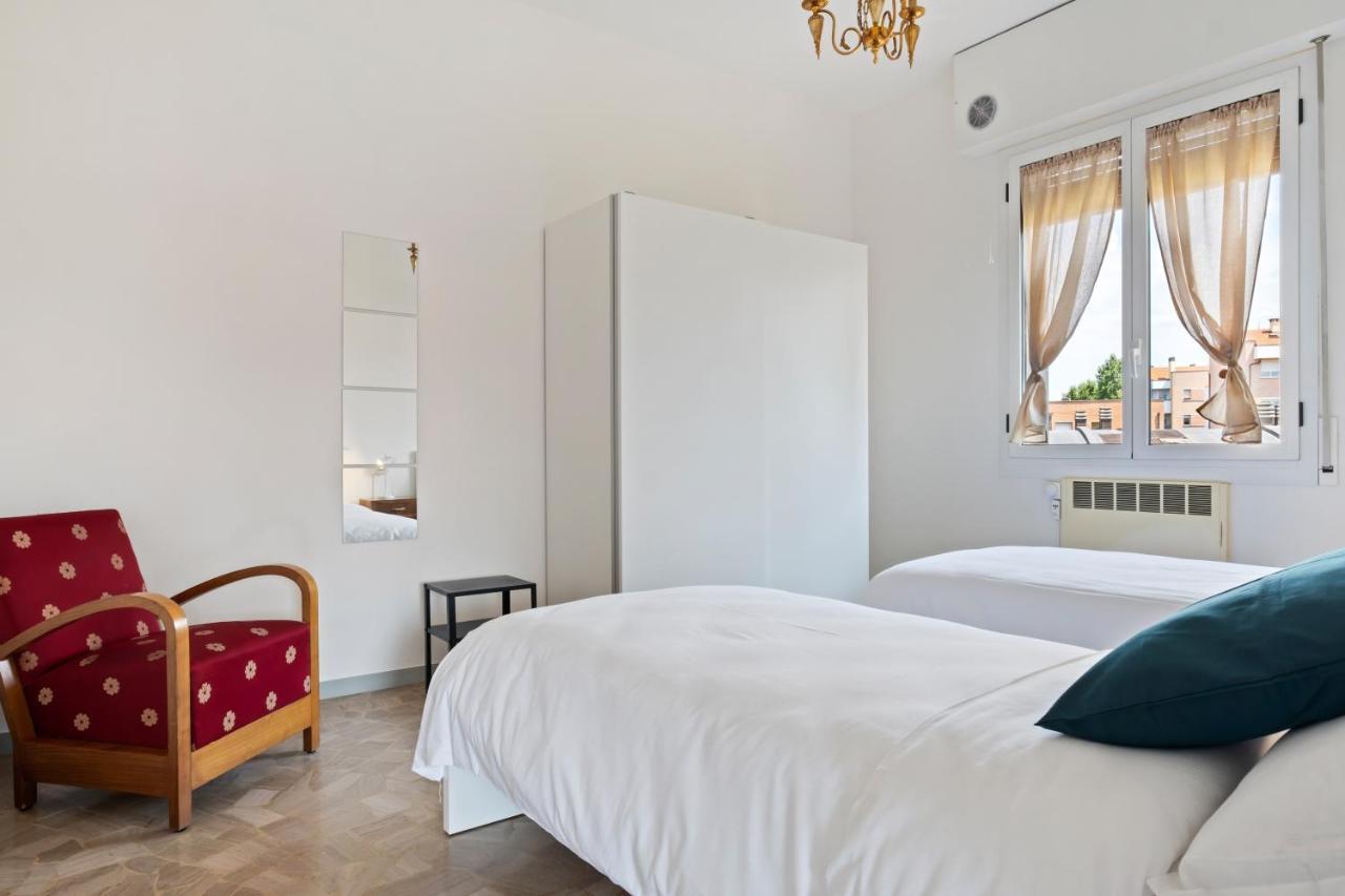 San Donato Bologna Fiere Apartment Luaran gambar